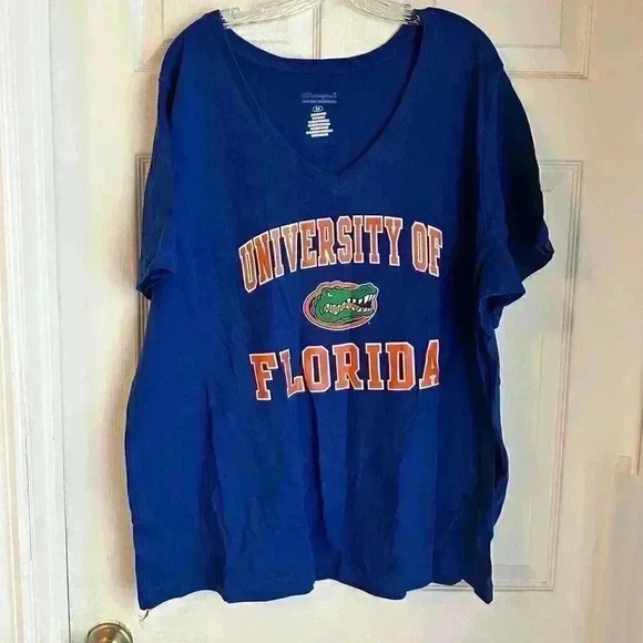 Tops - Women’s 2X Champion University of Florida UF Florida Gators College Shirt